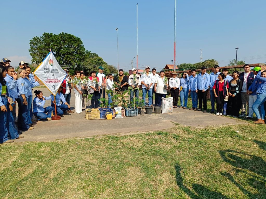 Se lanzó la campaña de arborización y reforestación “Montero Crece Verde”